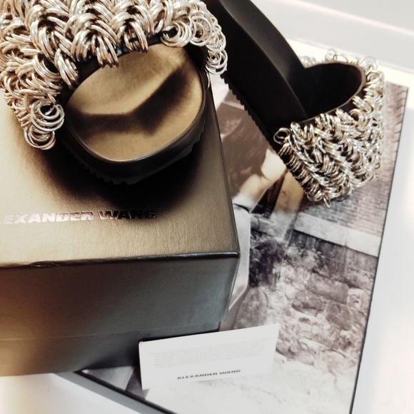 ❌SOLD❌Alexander Wang's black leather sandals - Picture 3 of 7